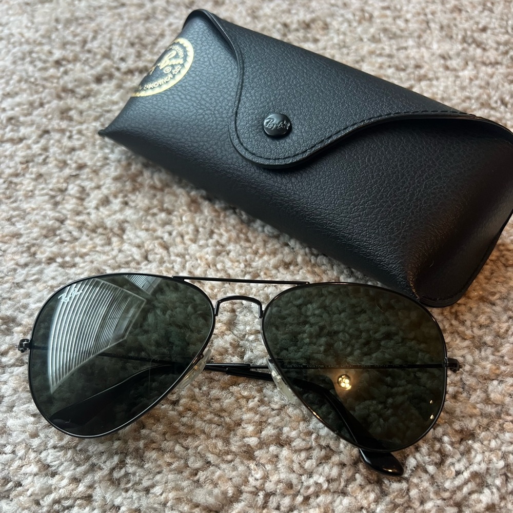 Ray Ban Black Aviators